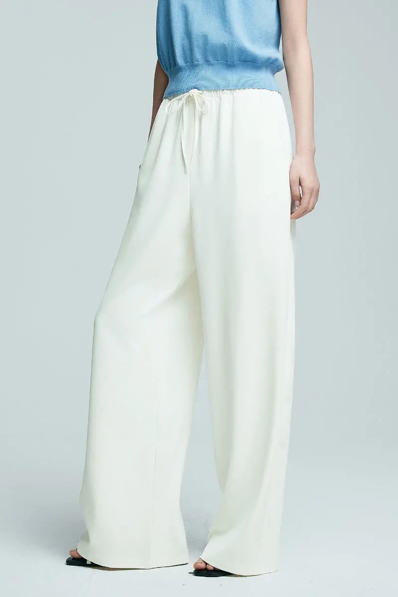 White Pull-On Wrinkle-Free Cooling Puddle Pants
