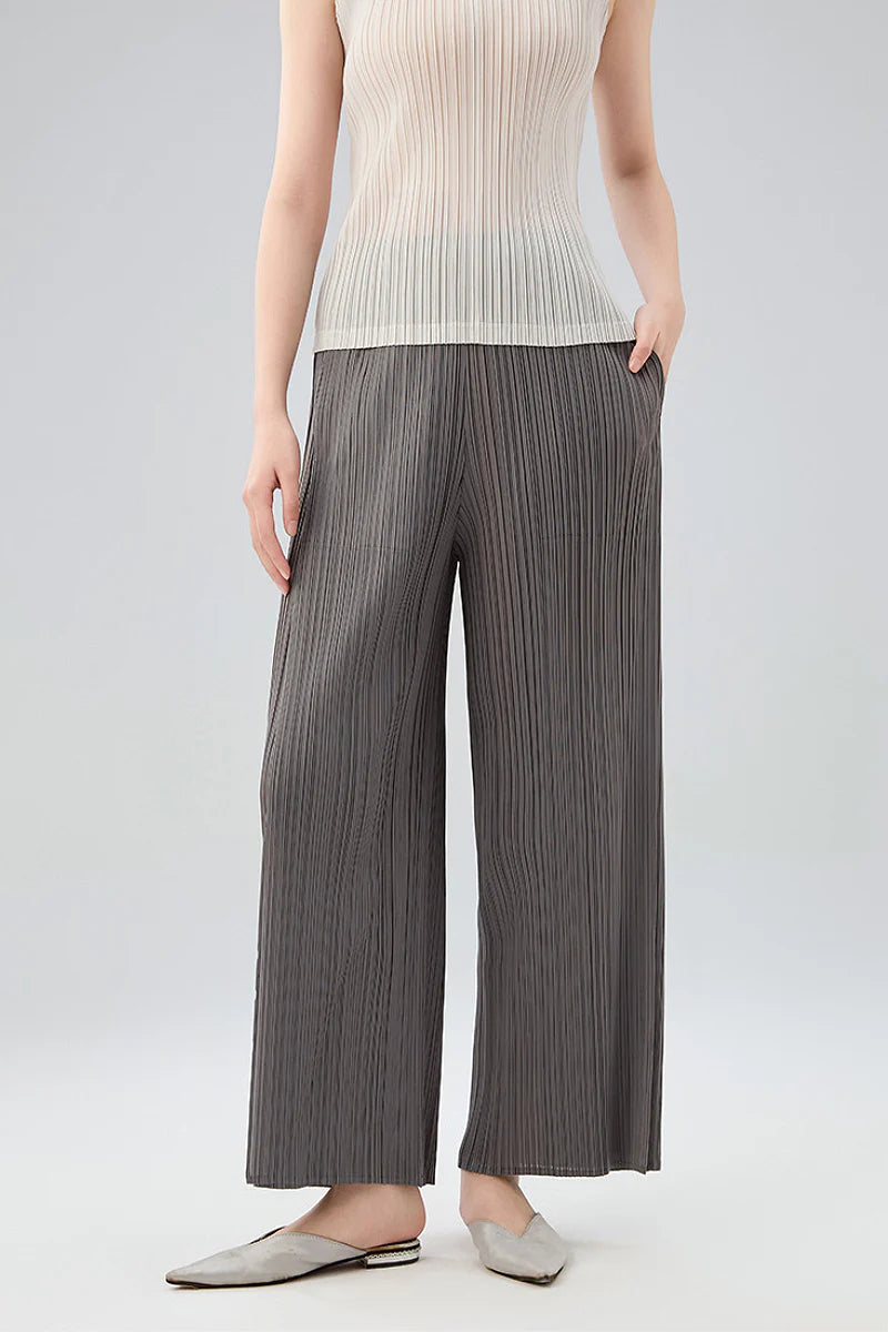 Designer Inspired Pleated Wide-Leg Cropped Pants
