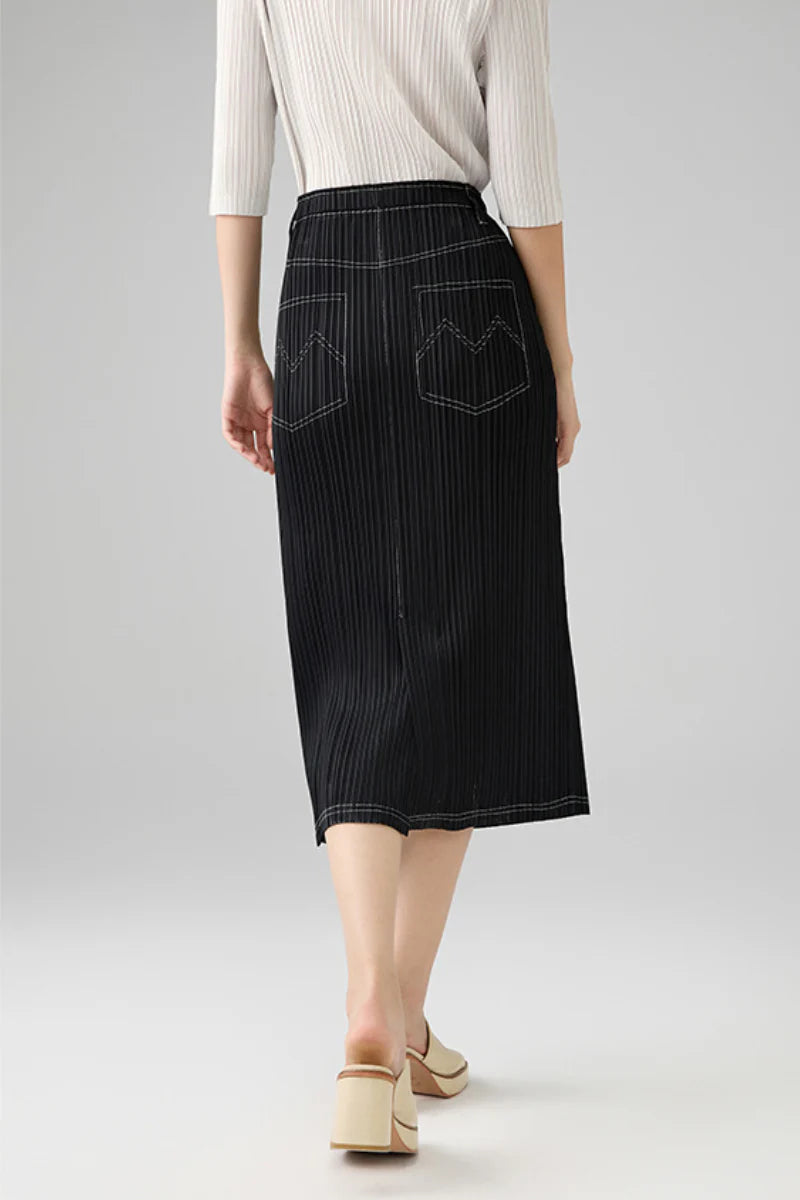 Designer Inspired Pleated Pull-On Midi Skirt