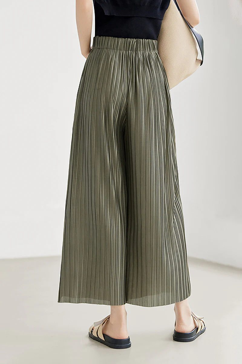 Flowy Pleated Pull-On Wide-Leg Pants